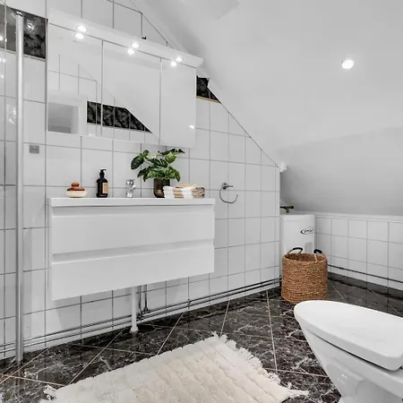 Arctic Homes - Historic Penthouse